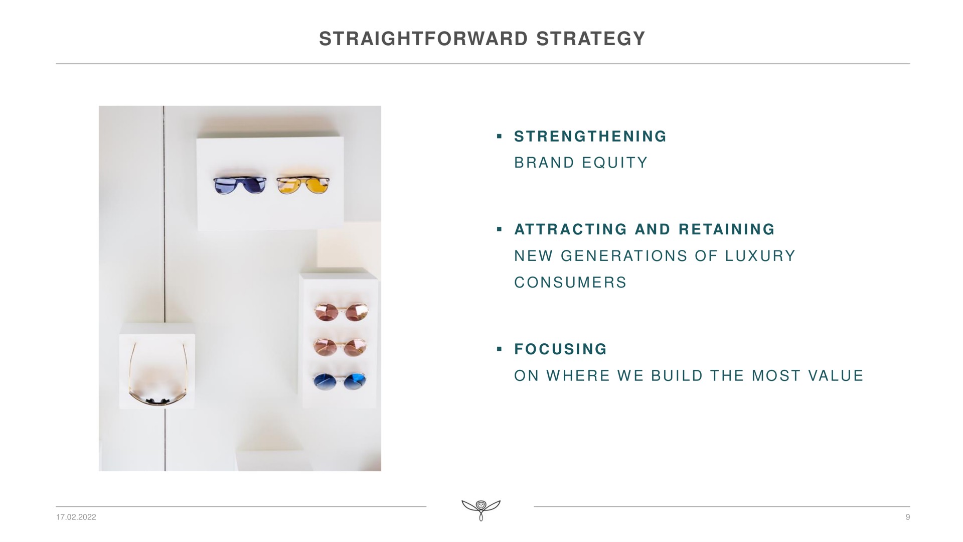 straightforward strategy focusing | Kering